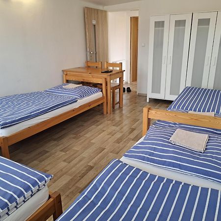 Apartman Plasy Экстерьер фото